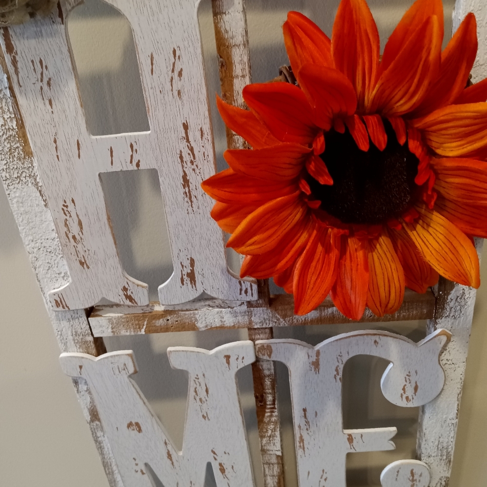 Distressed window pane - Picture 2 of 3